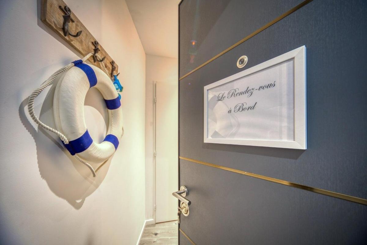 Le Rendezvous Au Bord Du Titanic Grenoblois Lägenhet Grenoble Exteriör bild